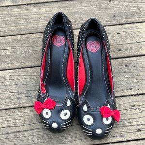 Kitten Heels - With literal kittens!